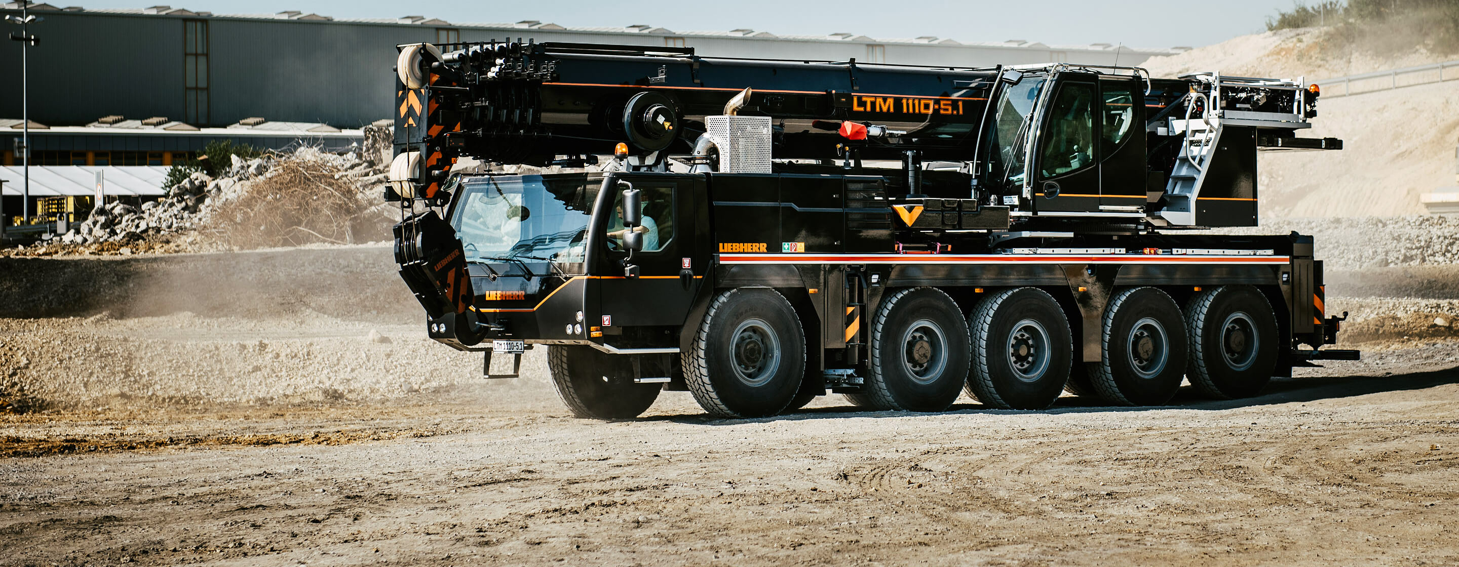Liebherr Crane black